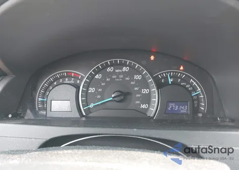 2013 Toyota Camry Le z USA, uszkodzony, nr VIN 4T4BF1FK8DR335013